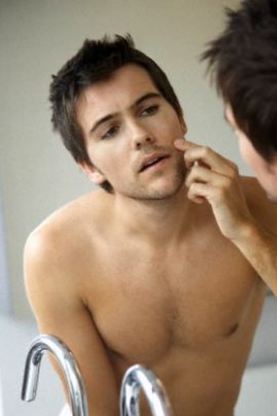 Những người ghiền tự sướng thường bỏ ra hàng giờ để chụp được những bức ảnh sao cho hoàn hảo nhất.