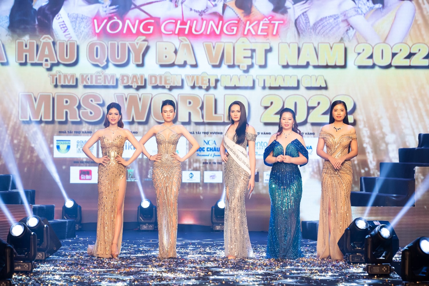 TOP 5 chung cuộc Hoa Hậu Quý Bà Việt Nam 2022.