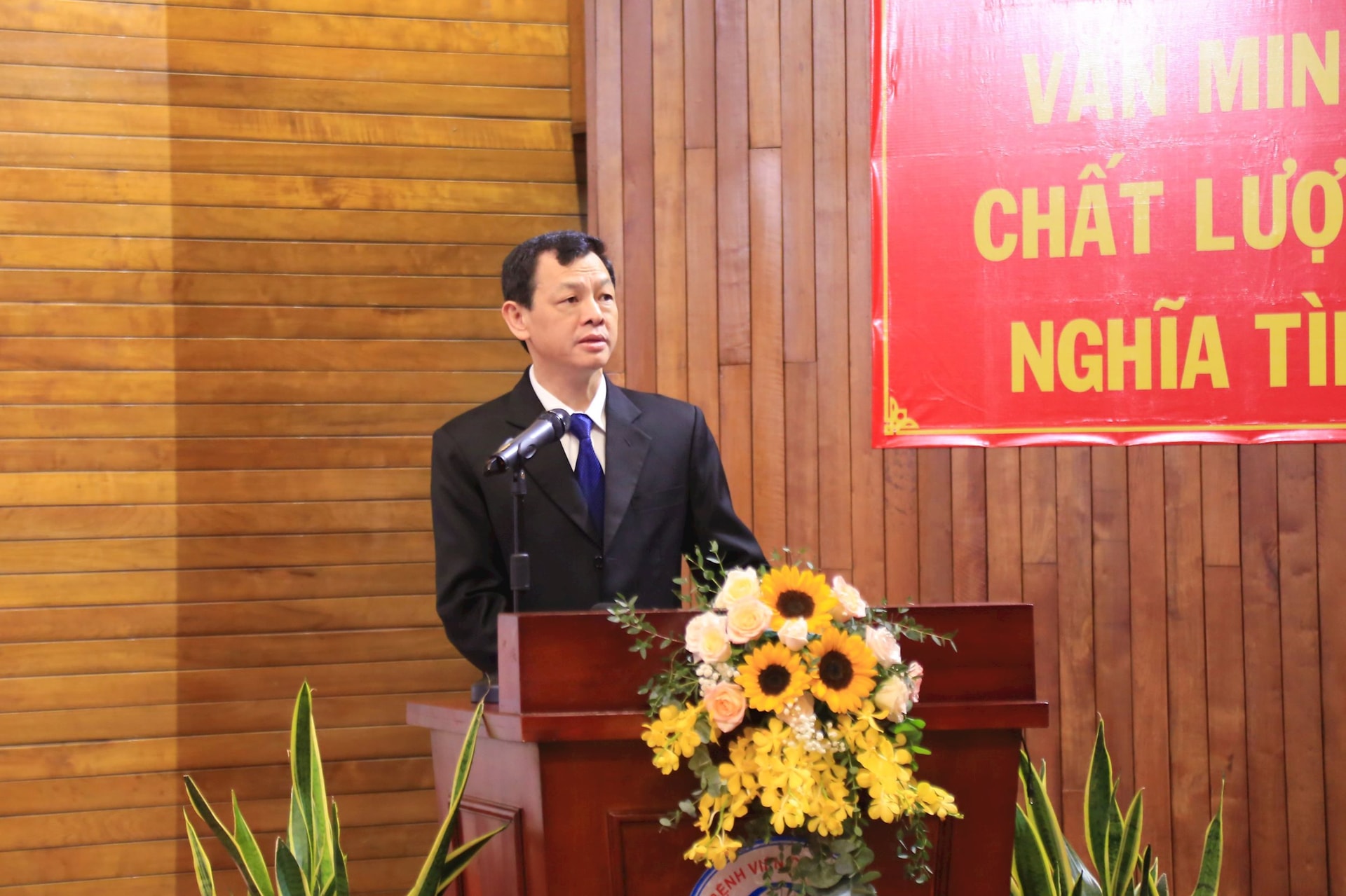 nguyen-tri-thuc.jpg