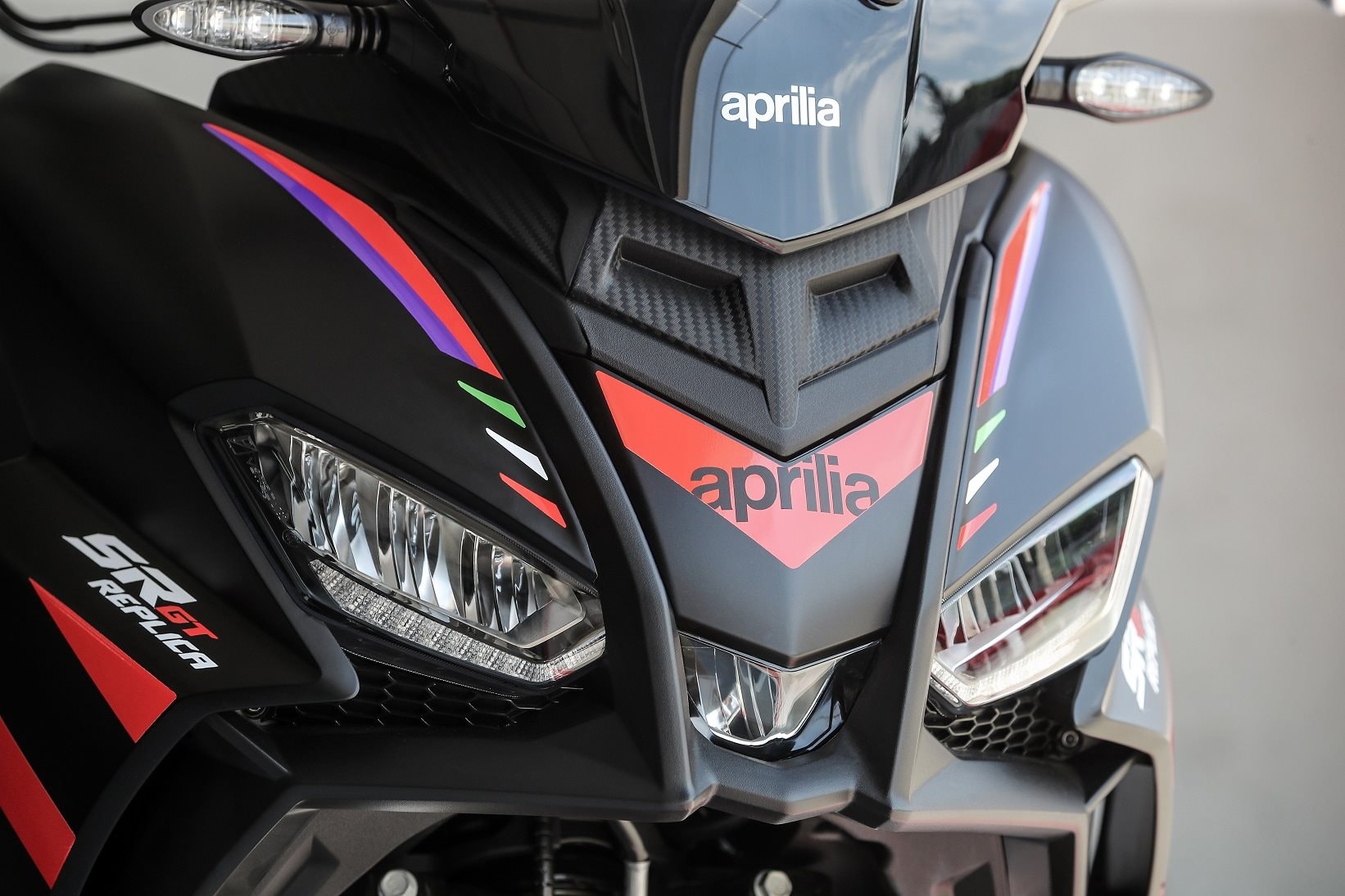 piaggio-sr-gt-replica-200-1.jpg