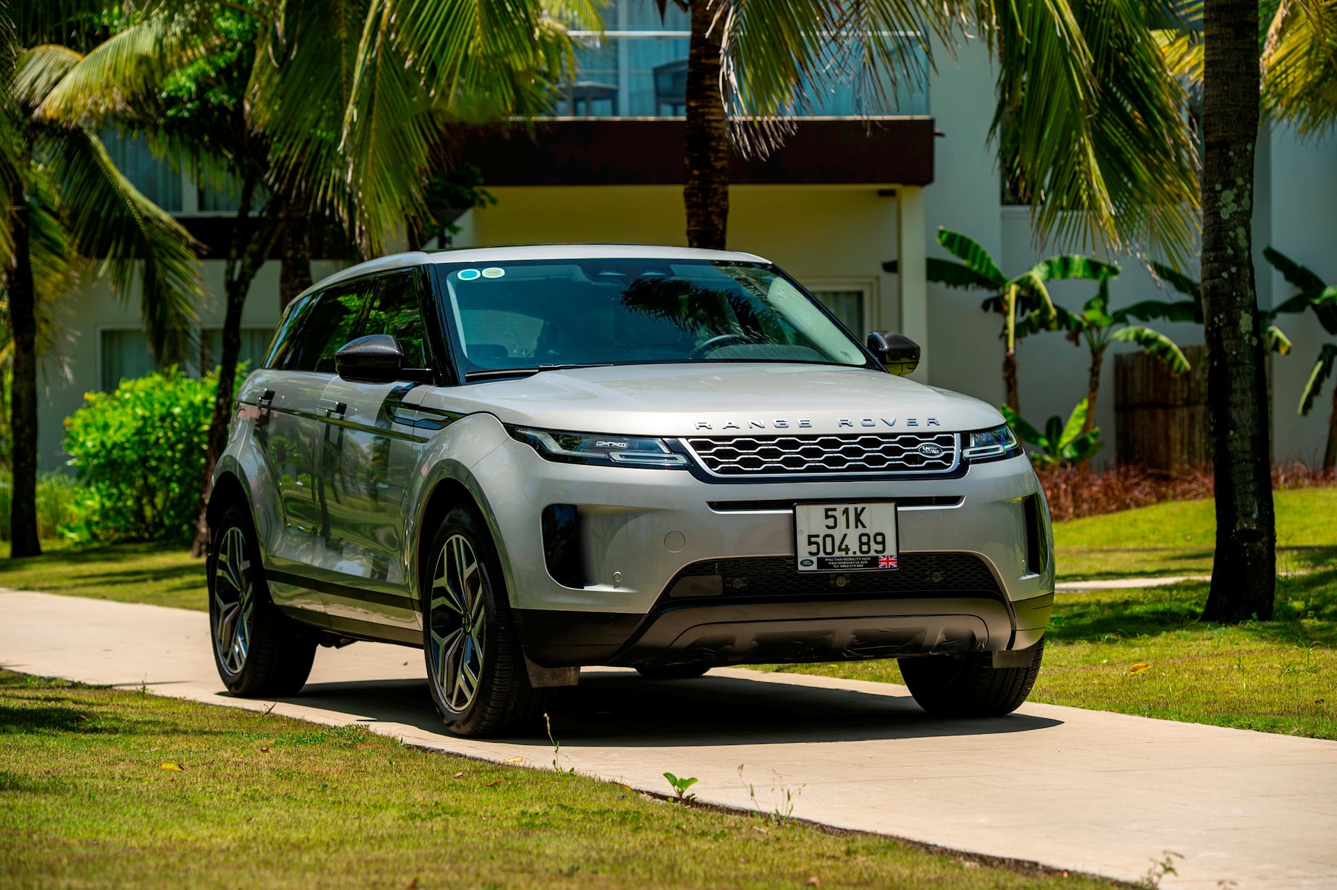 range-rover-evoque-ngoai-that-tui-blue-1.jpg