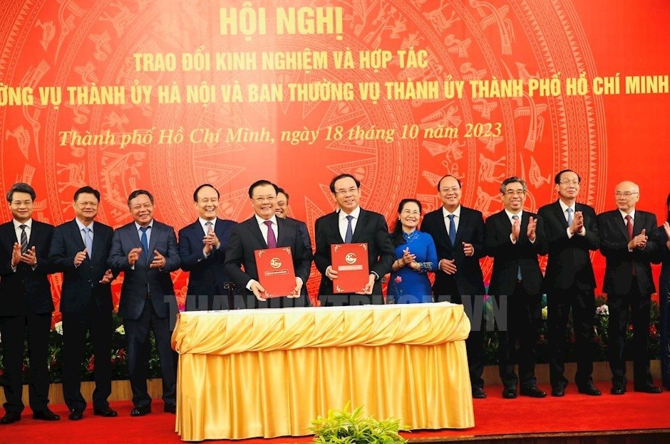 18-10-2023-thanh-uy-ha-noi-va-thanh-uy-tphcm-ky-ket-ban-ghi-nho-ke-hoach-hop-tac-giai-doan-3222c103-details.jpg