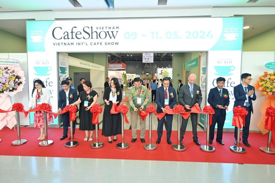 khai-mac-cafe-show-2024.jpg