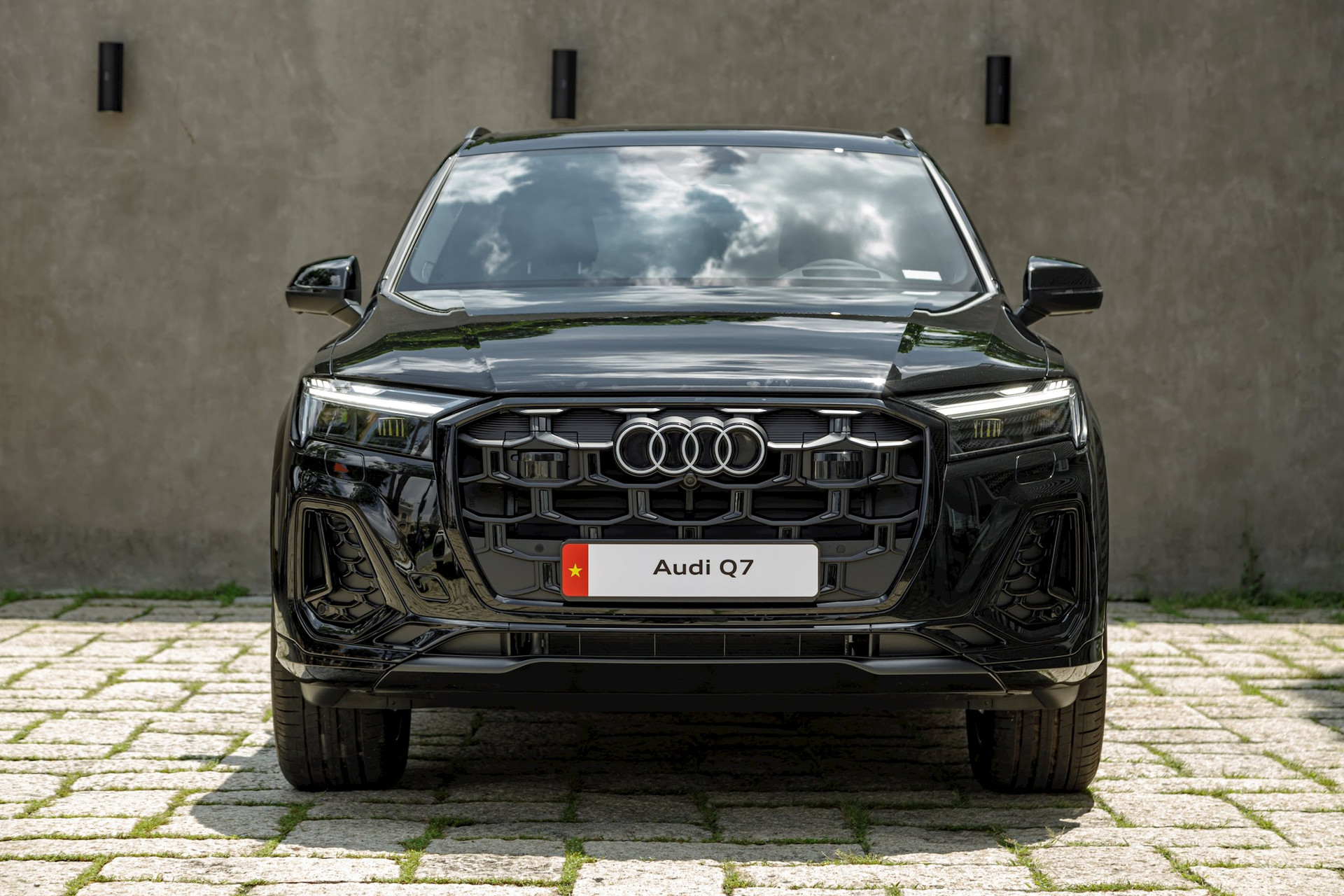 audi-q7-moi-1.jpg