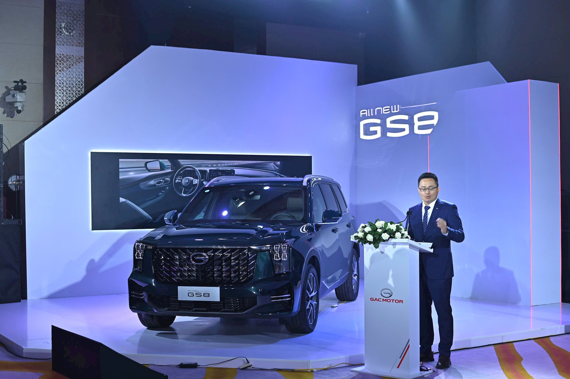 mpv-all-new-m8-va-suv-all-new-gs8-3.jpg