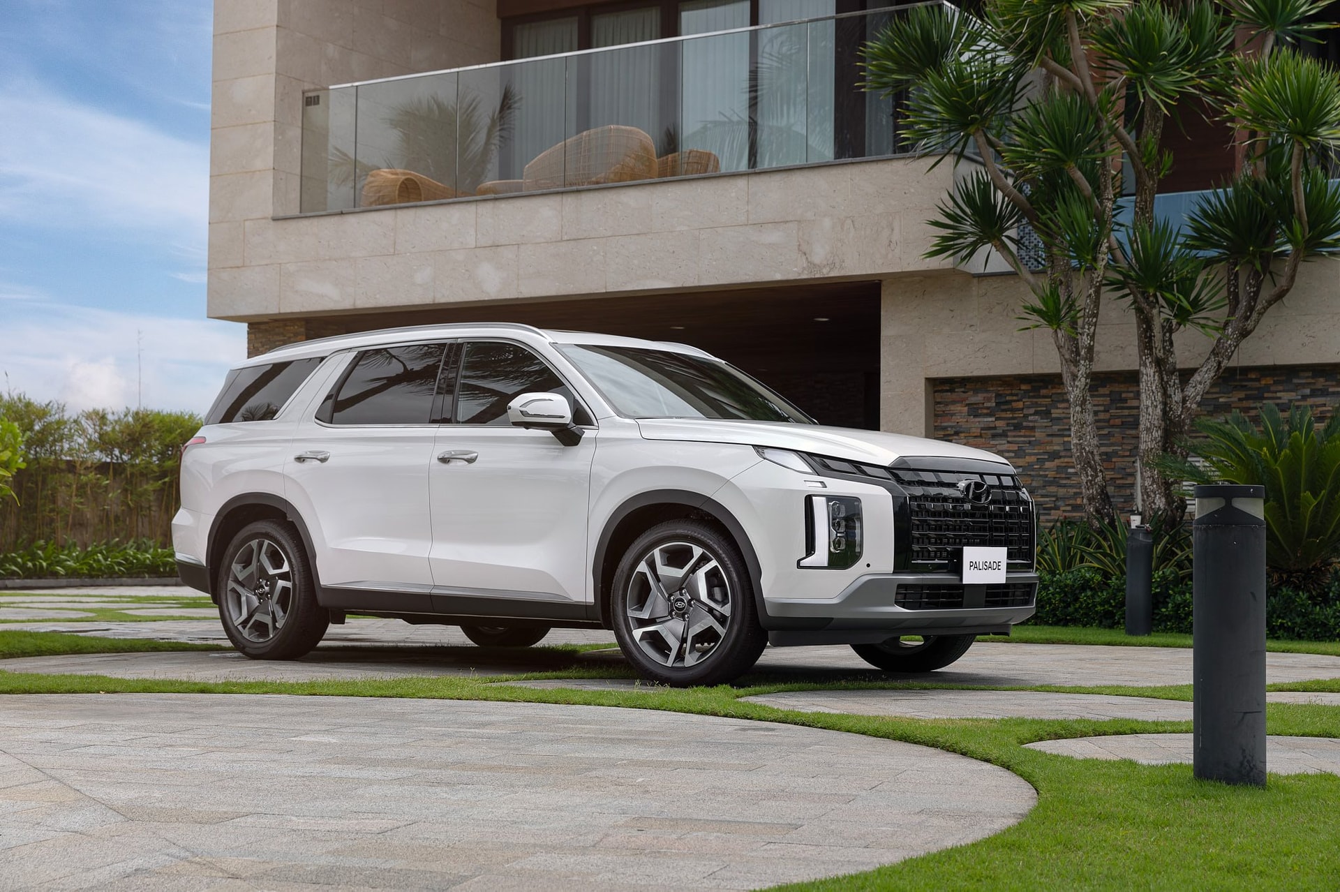 hyundai-palisade.jpg