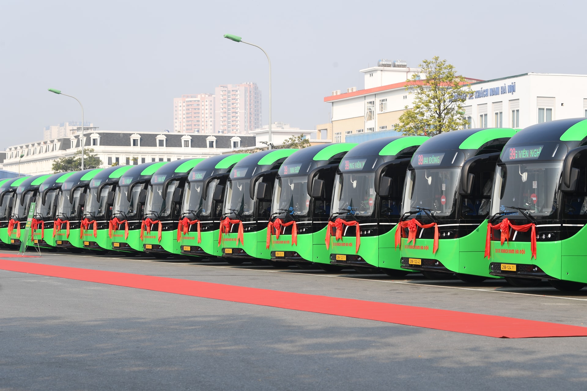 vf-ra-mat-green-bus-8-1.jpg