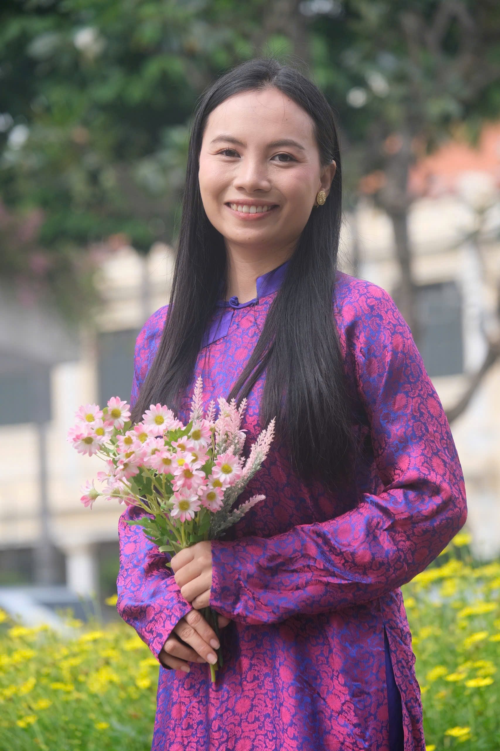 hinh-1-chi-nguyen-thi-minh-dang-chu-tich-kiem-tgd-cong-ty-cp-koro.jpg