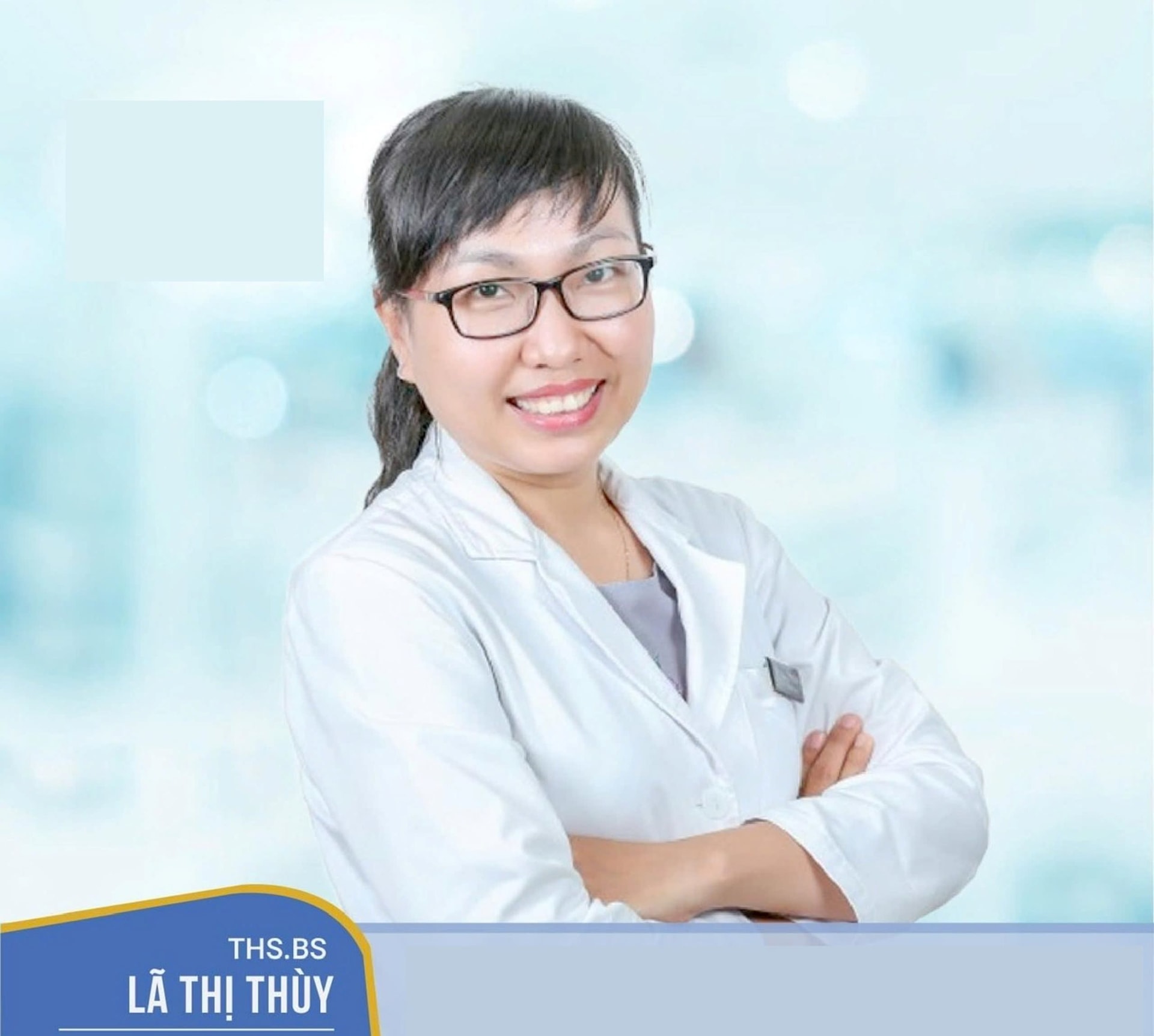 2.ths.bs-la-thi-thuy-1.jpg