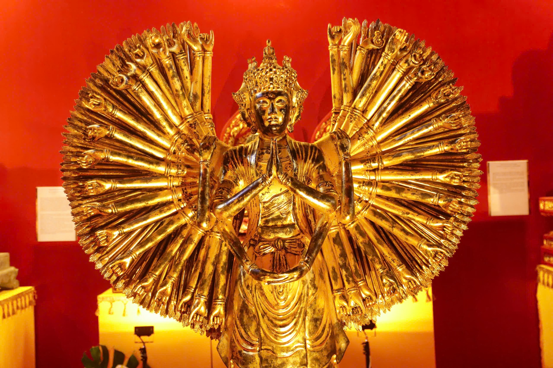 trien-lam-vesak-87-1.jpg