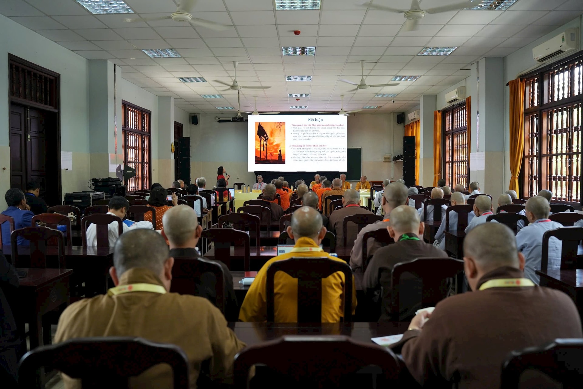 hoi-thao-vesak-2025.jpg