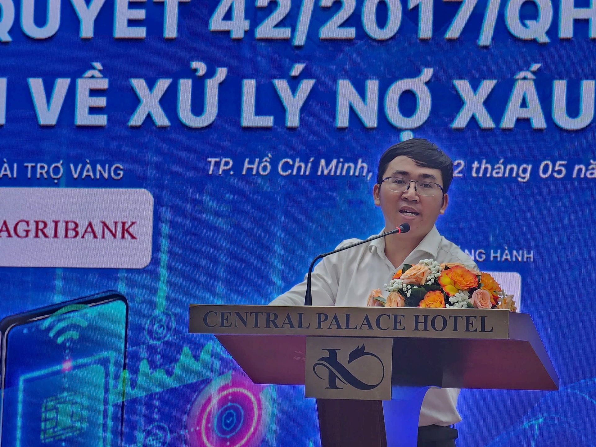 toa-dam-xu-ly-no-xau-12.jpg