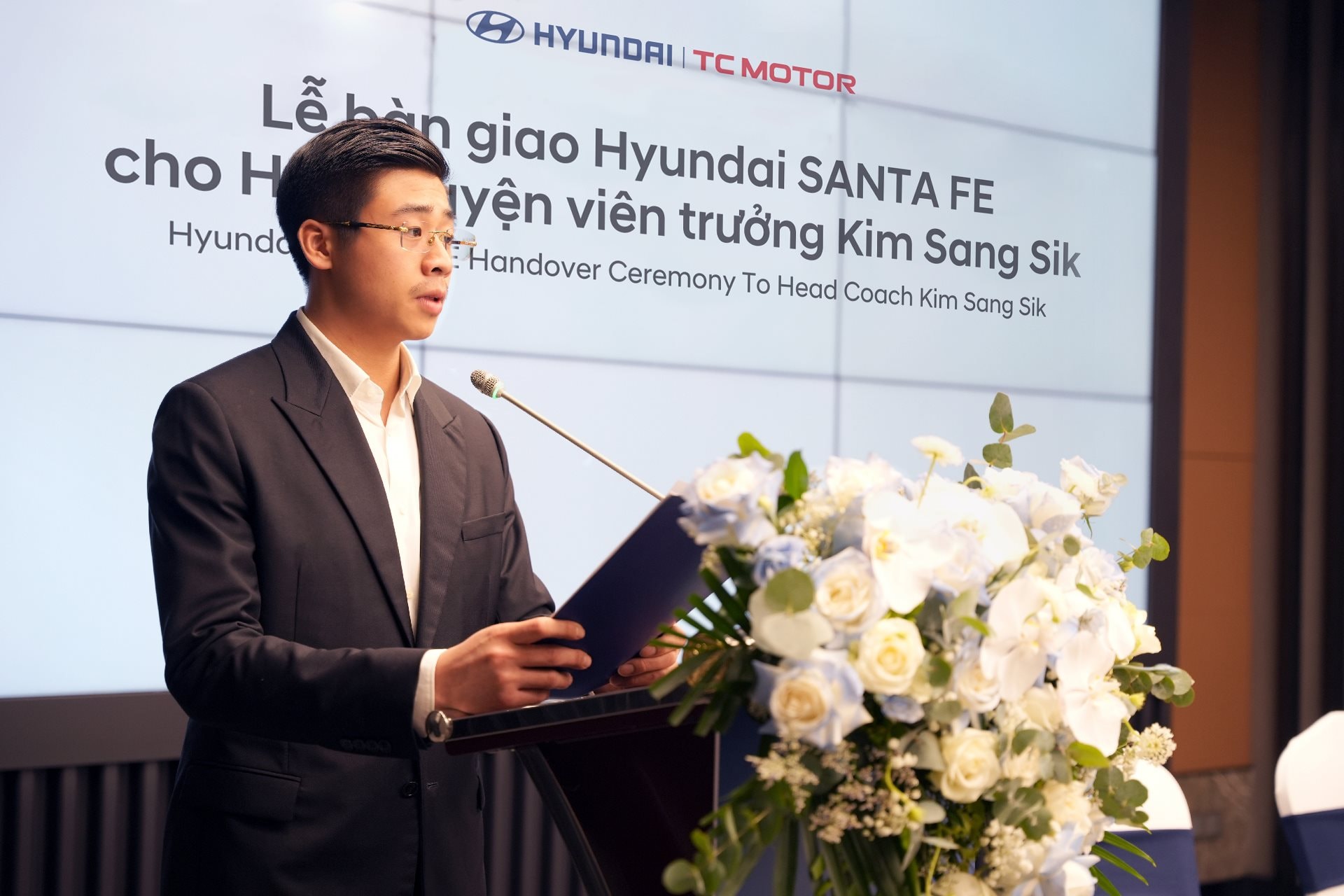 4-ong-nguyen-anh-tu-tong-giam-doc-cua-cong-ty-co-phan-lien-doanh-o-to-hyundai-thanh-cong-viet-nam-chia-se-tai-su-kien.jpg