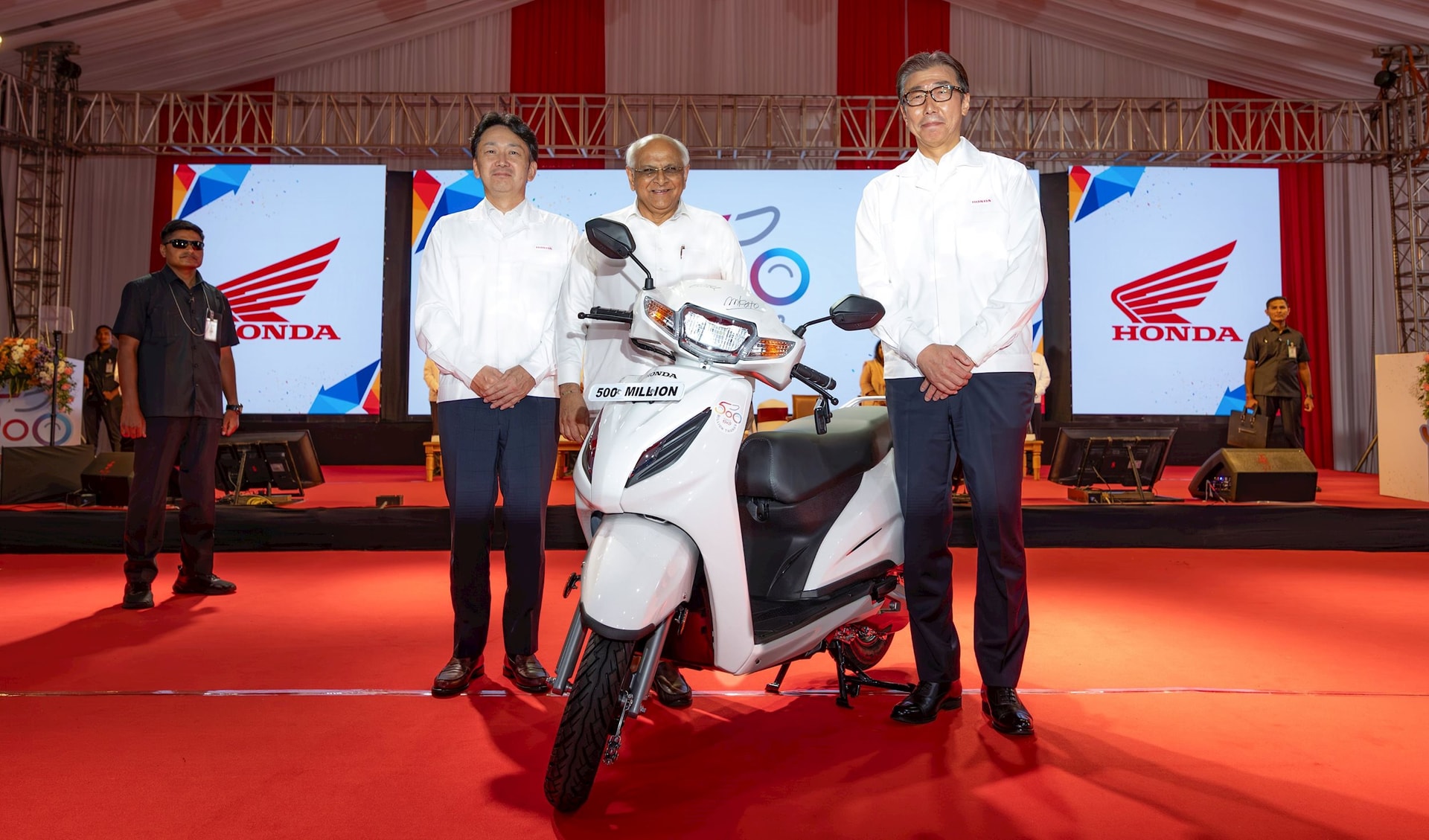 honda-dat-moc-san-xuat-500-trieu-xe-may-tren-toan-cau-1.jpg