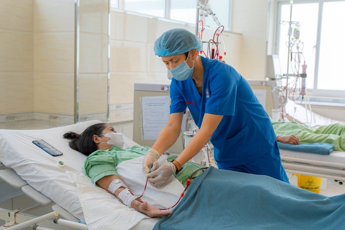 yeu-thuong-va-trach-nhiem.jpg