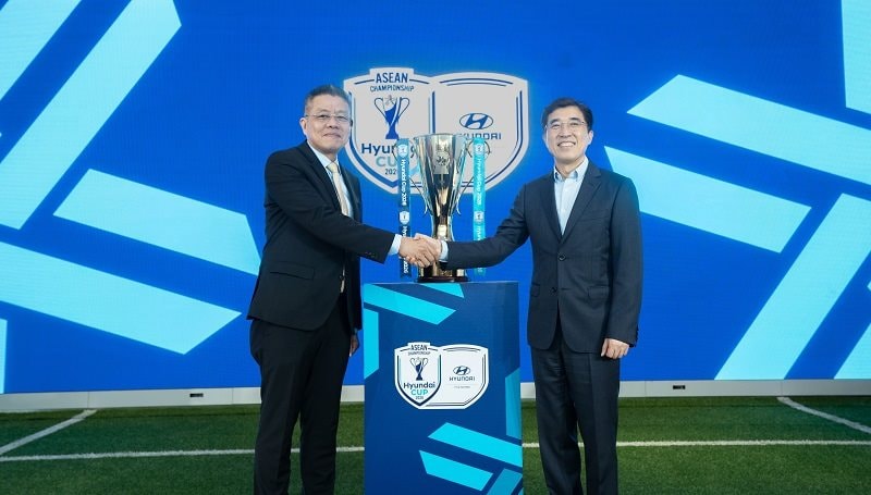 ong-khiev-sameth-chu-tich-aff-va-ong-sunny-kim-chu-tich-hyundai-motor-chau-a-thai-binh-duong-tai-su-kien-asean-hyundai-cup.jpg