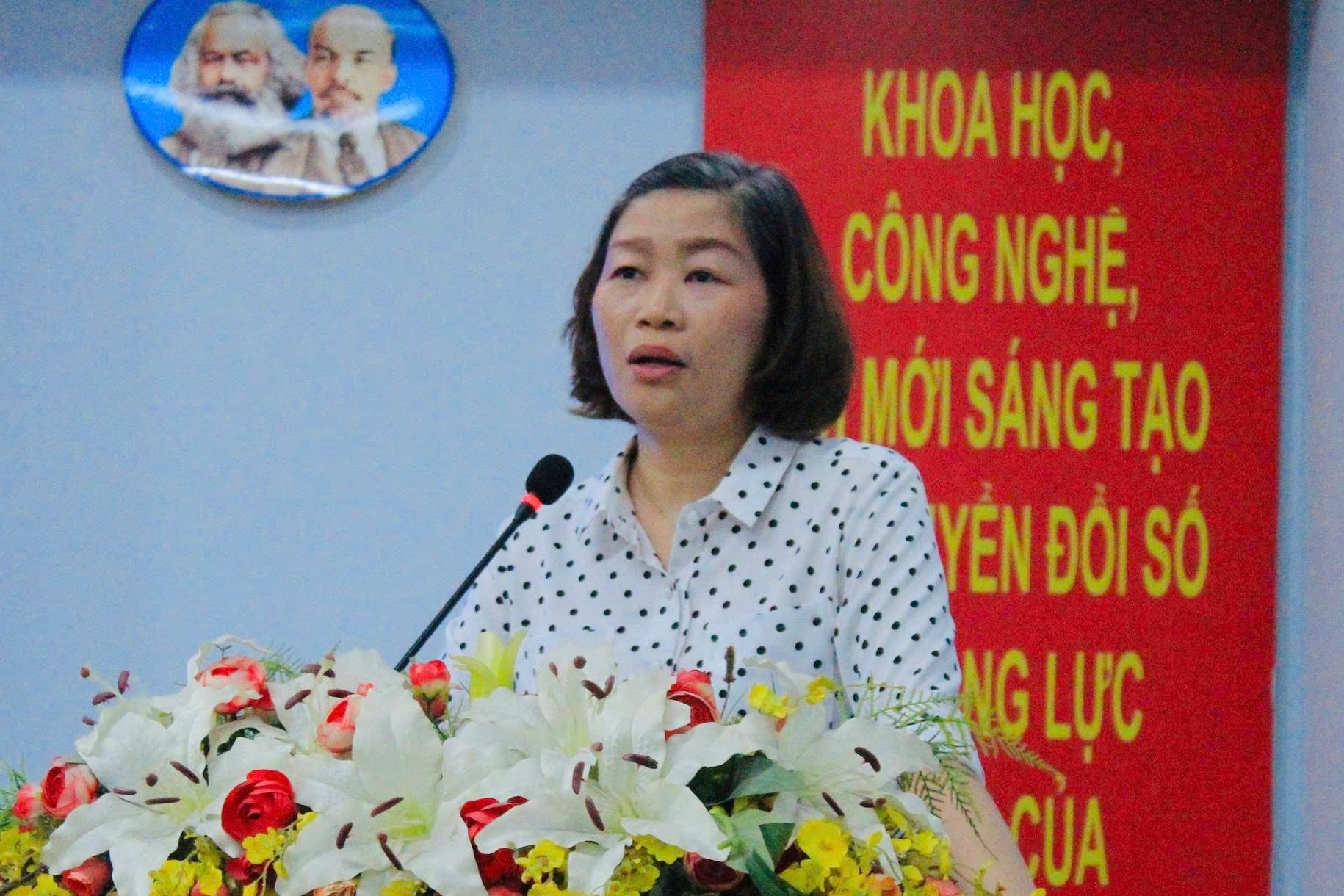 ba-nguyen-thi-kim-hue.jpg