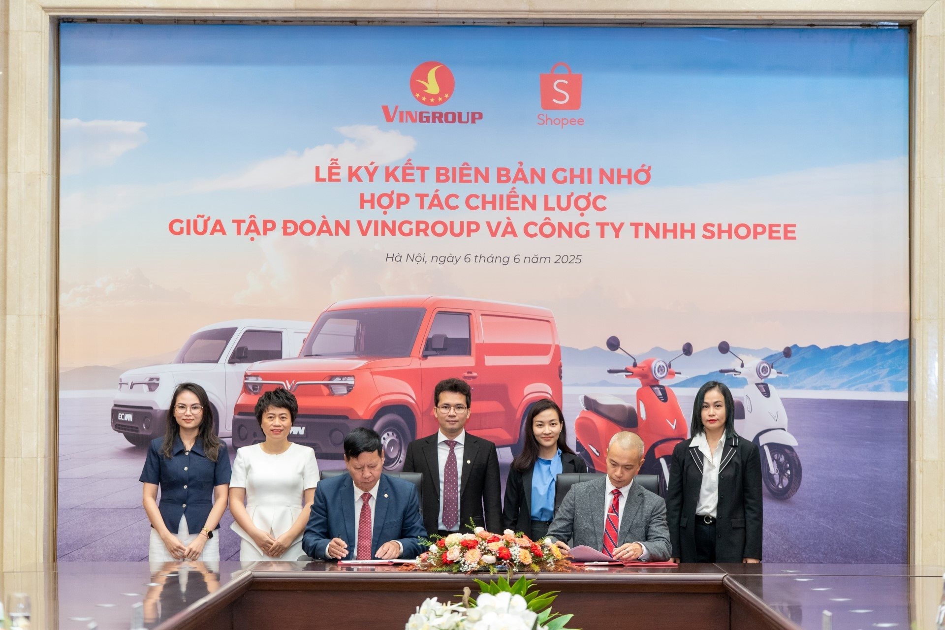 vingroup-ky-ket-shopee-1.jpg