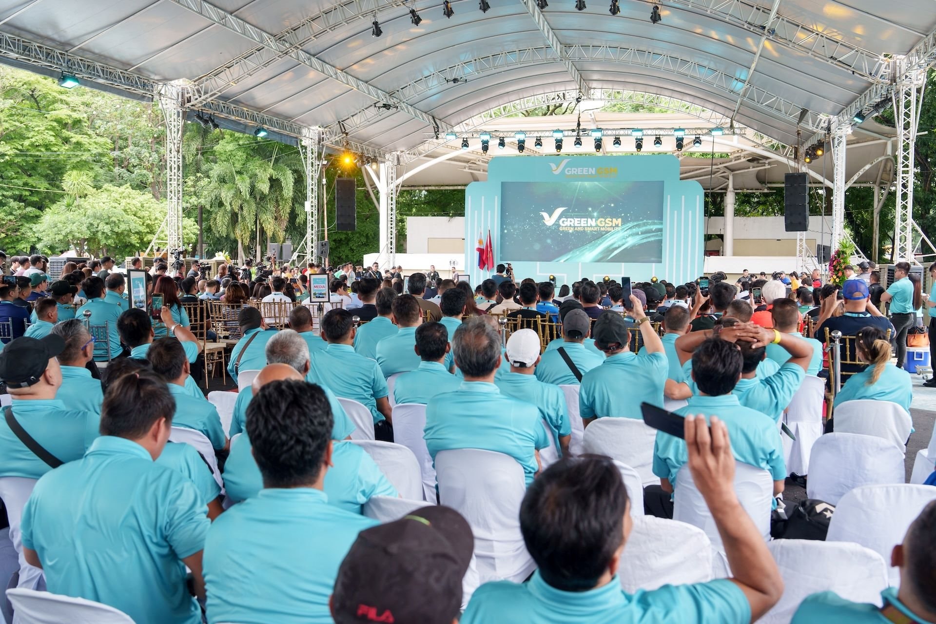 gsm-khai-truong-philippines-final-6.jpg