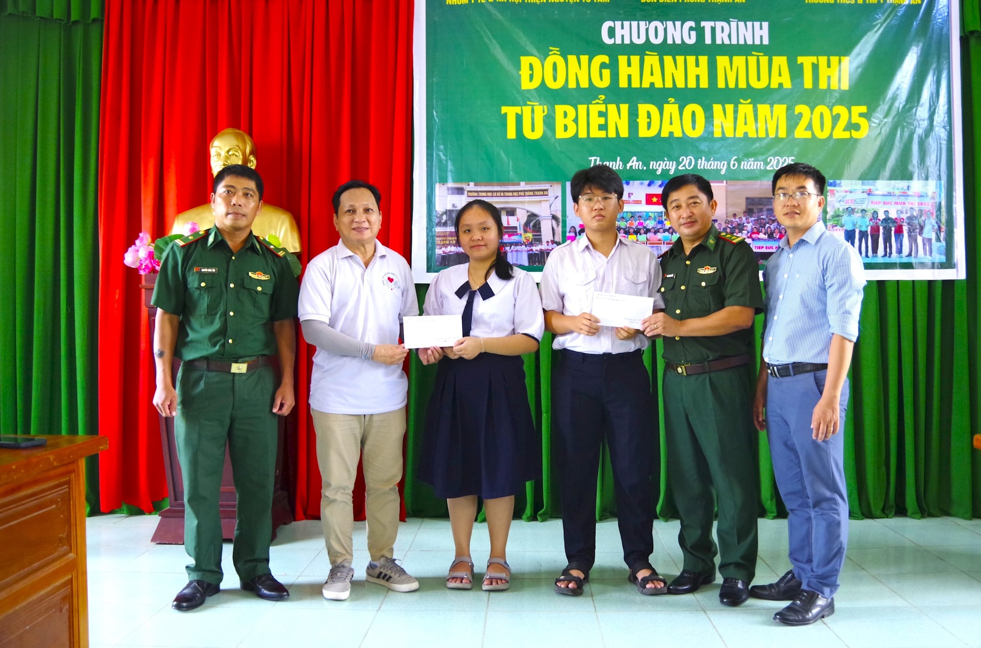 anh-4-29-.jpg
