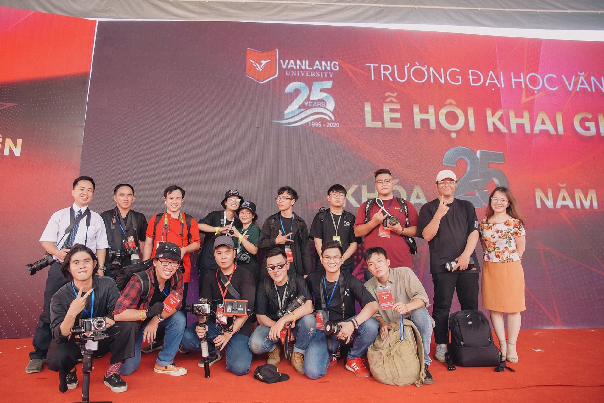 vui-buon-pr-truong-hoc-7a.jpg