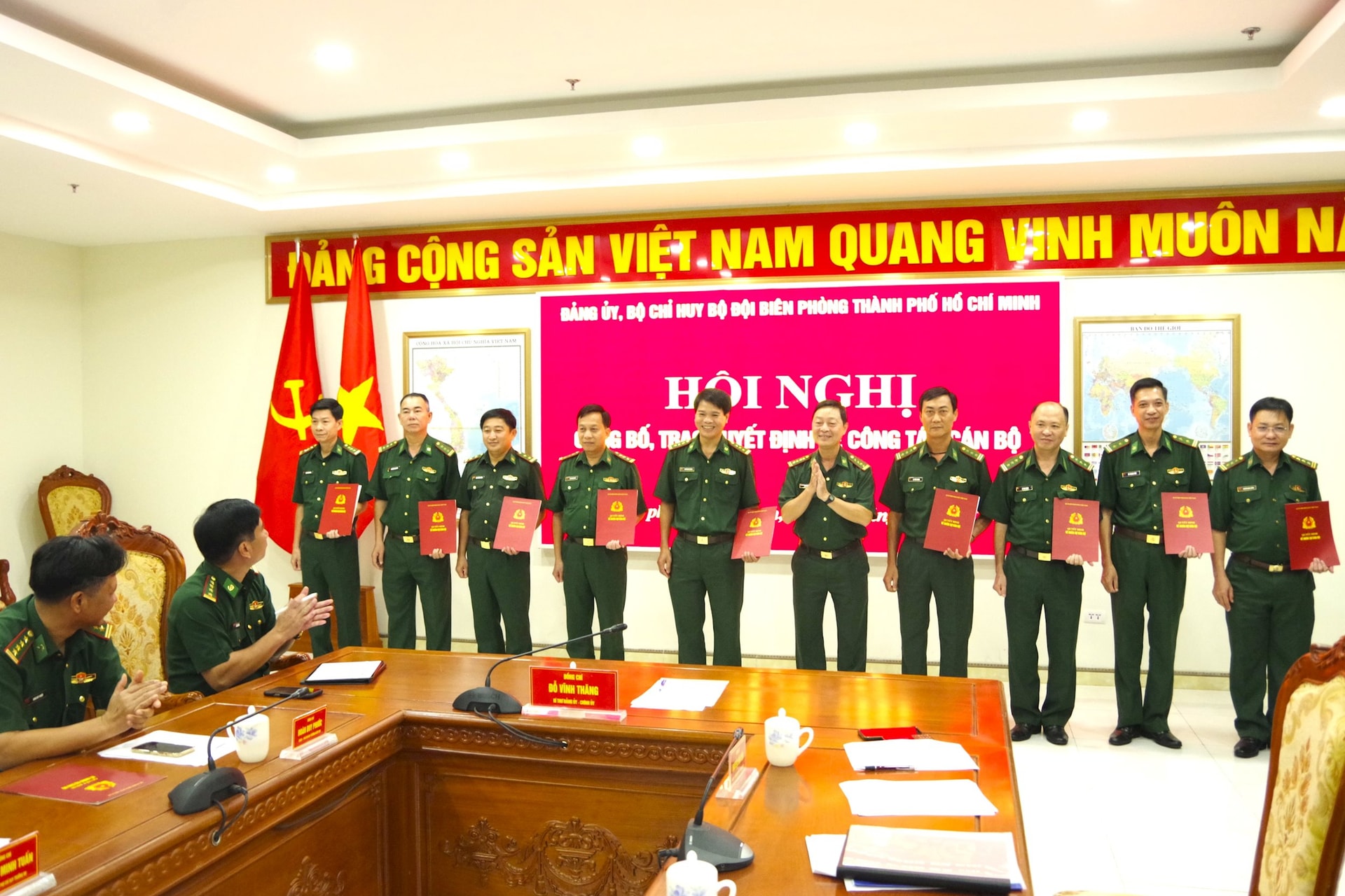 anh-4-30-.jpg