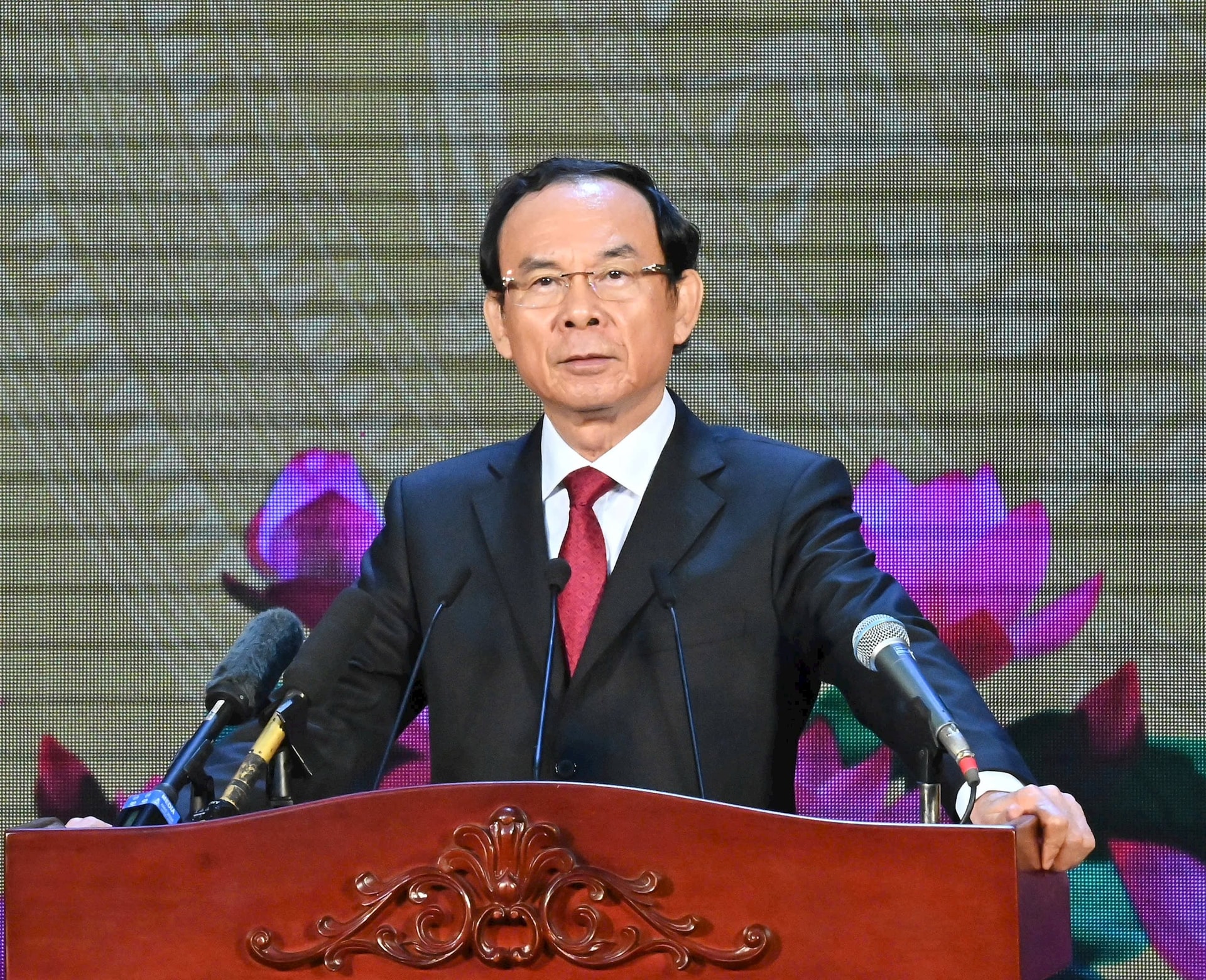 ong-nguyen-van-nen.jpeg