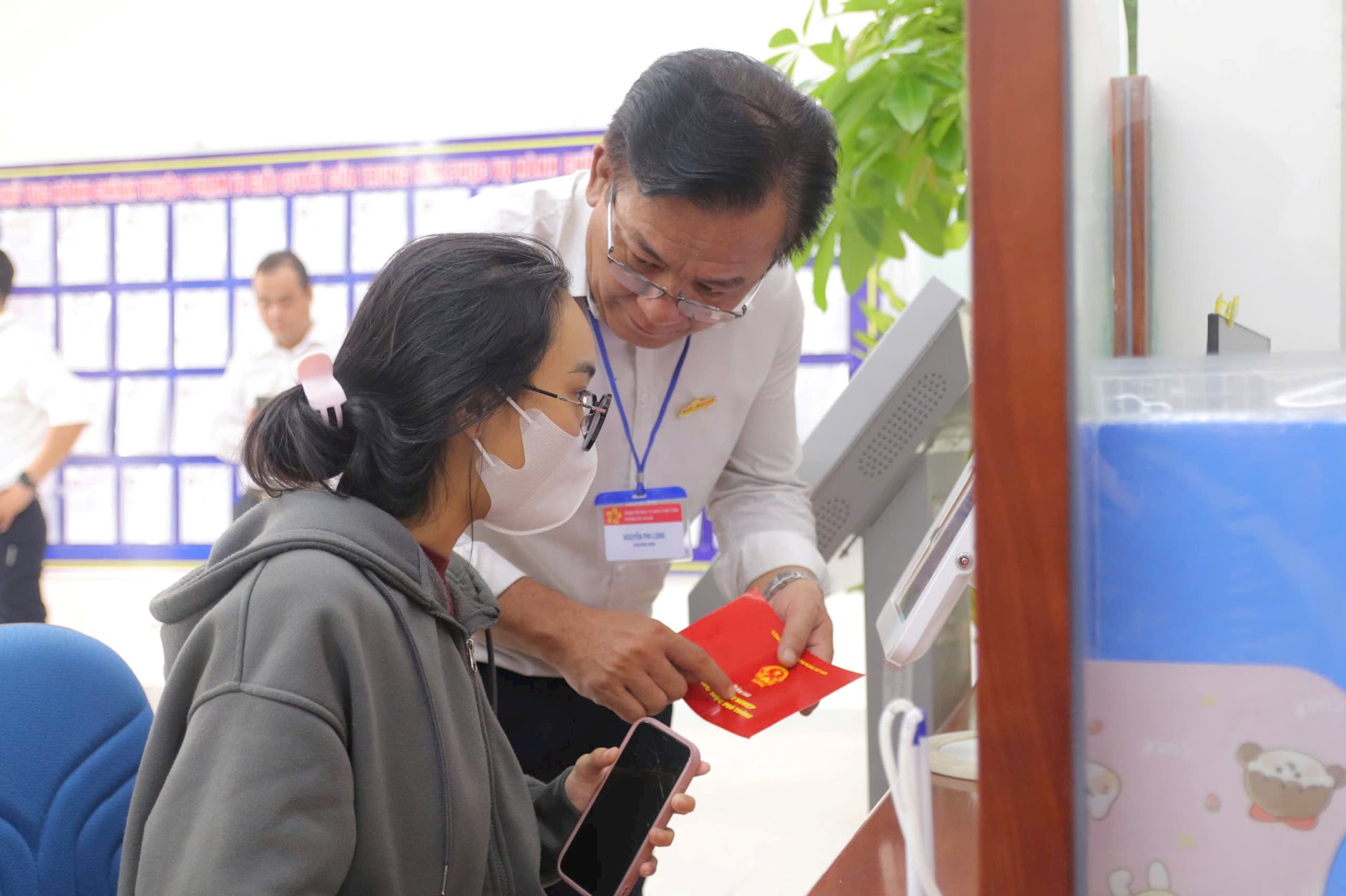 phuong-phu-nhaun-1.jpg