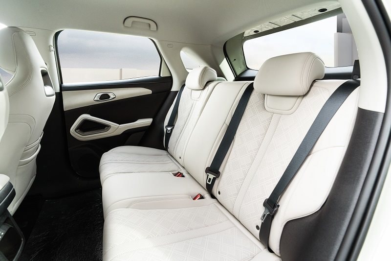 byd-atto-2_noi-that_8.jpg