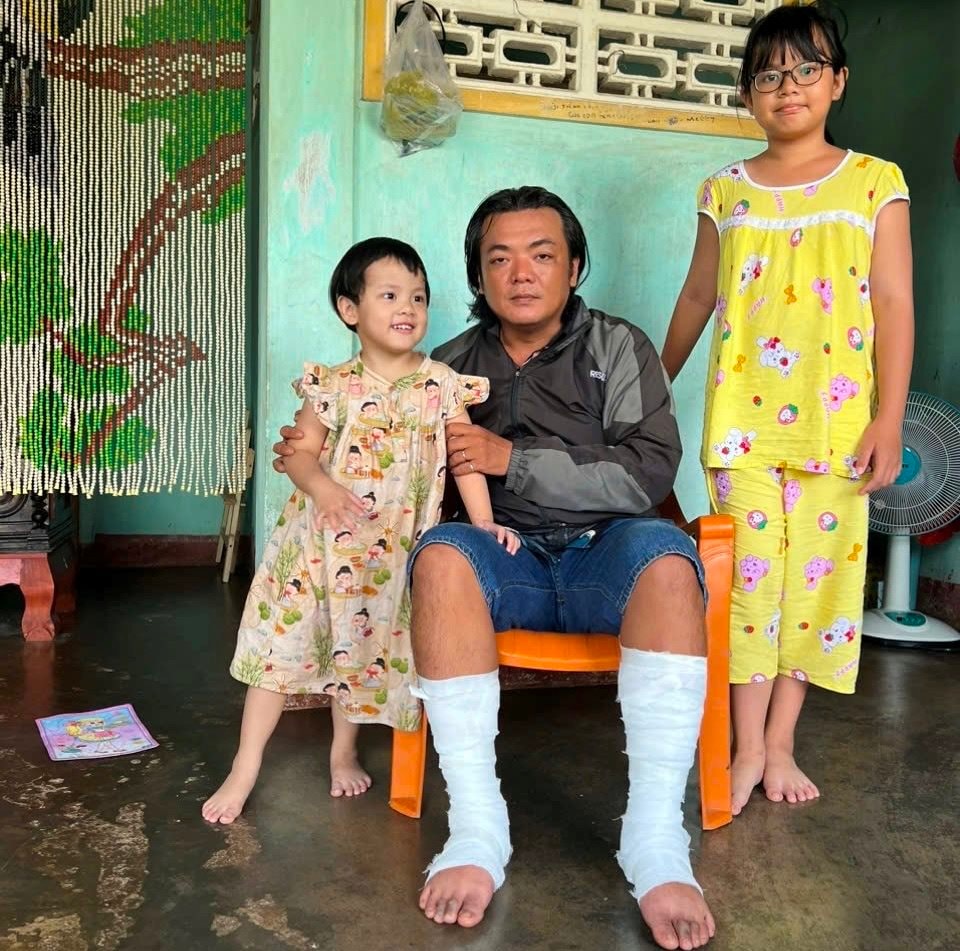 truong-hop-anh-duy-an-va-hai-con-gai.jpg