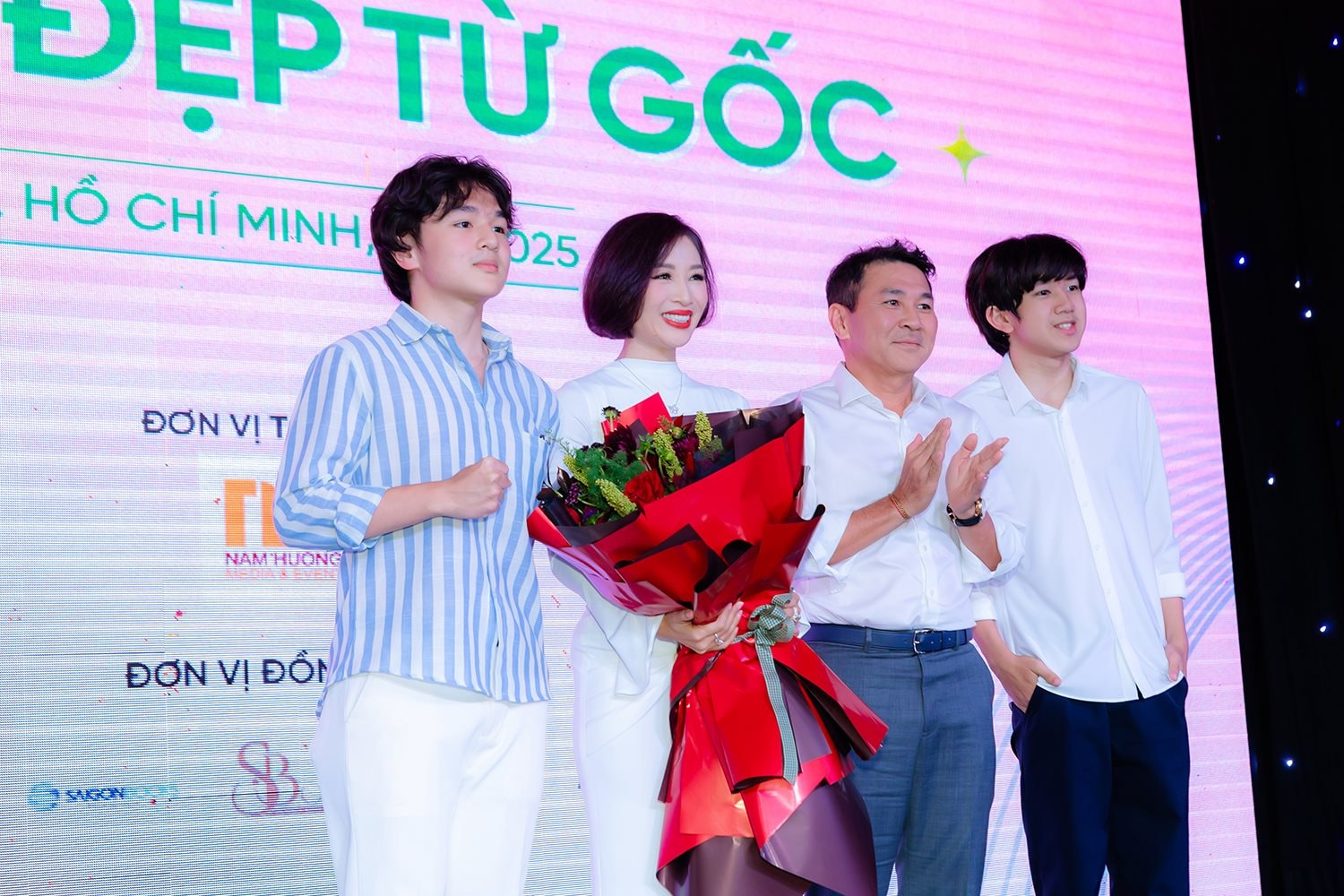 sach-chi-huong-114-.jpg