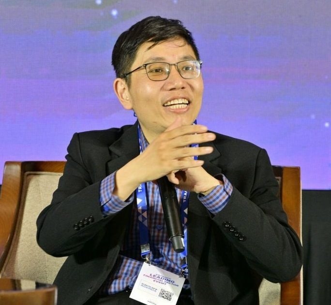 ts.-dang-quang-vinh-tai-su-kien-world-financial-innovation-series-2025.jpg