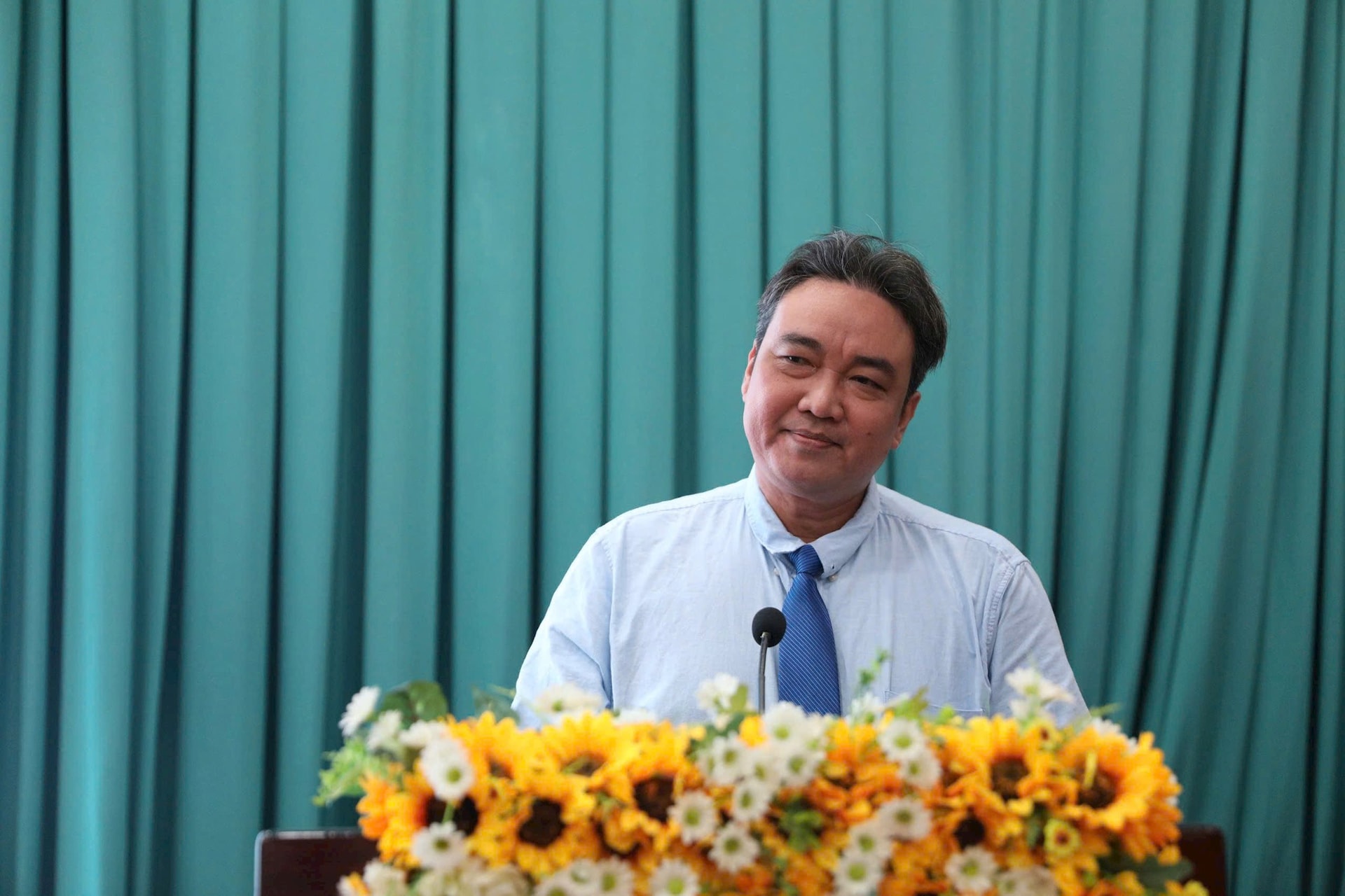 tsbs-doan-kim-thanh-pho-truong-dieu-hanh-trung-tam-dao-tao-nhan-luc-y-tejpg.jpg
