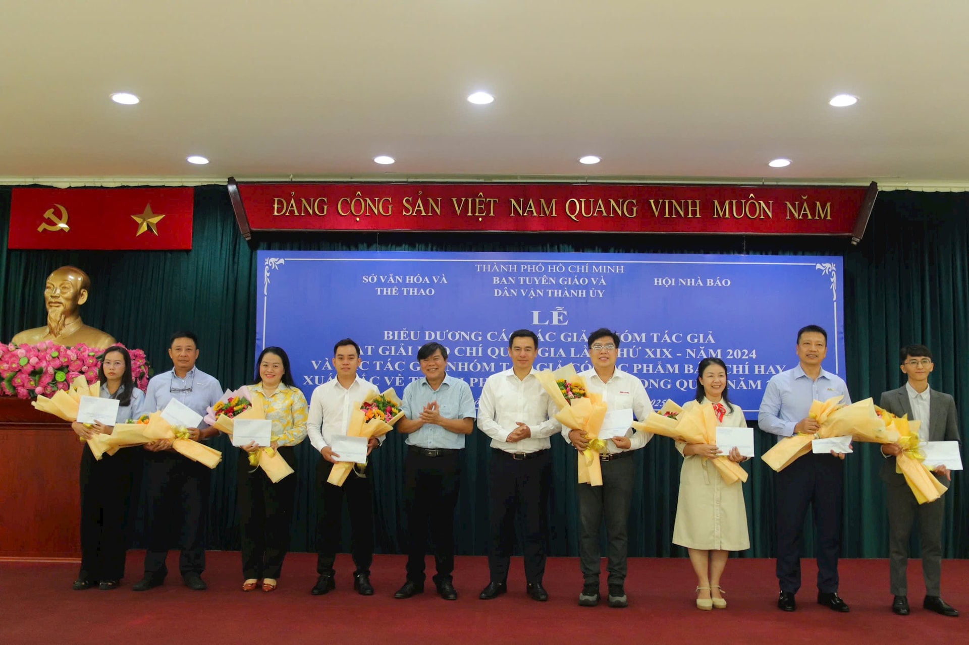 trao-giai-bao-chi-quoc-gia.jpg