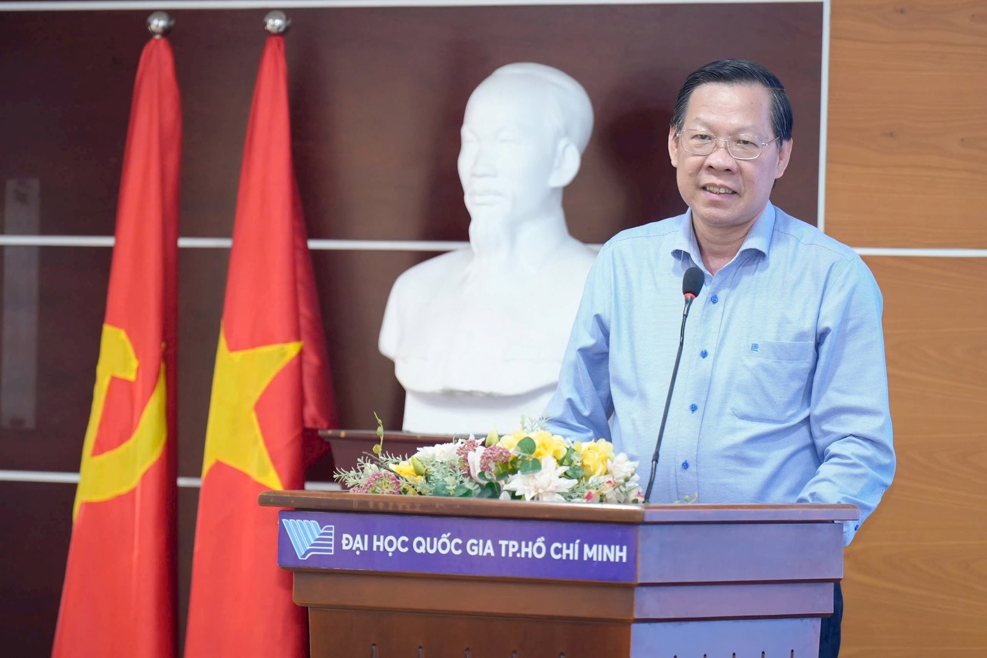 ong-phan-van-mai.jpeg