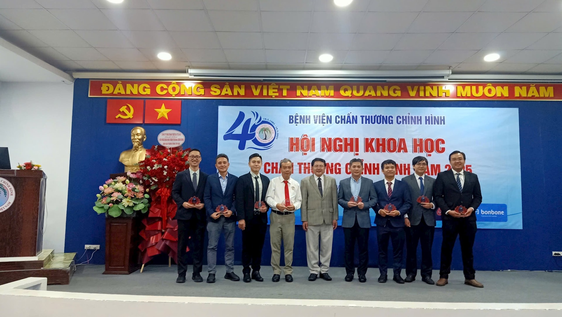 hoi-nghi-chan-thuong-chinh-hinh.jpg