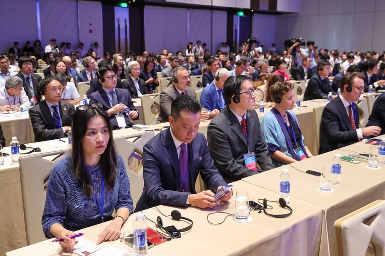 Thủ tướng: Trung tâm tài chính quốc tế là nơi pháp luật được 
