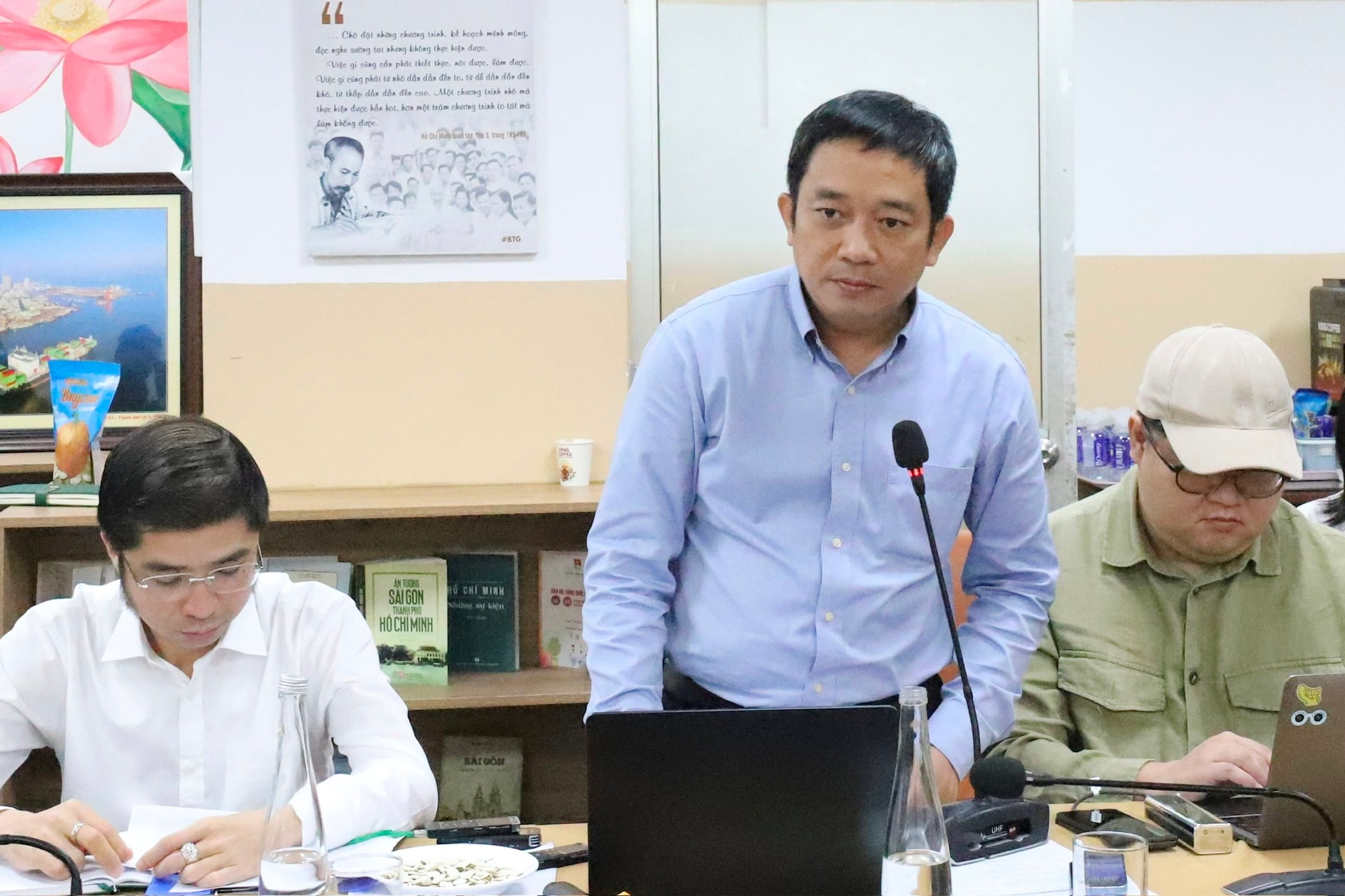ong-nguyen-minh-hung.jpg