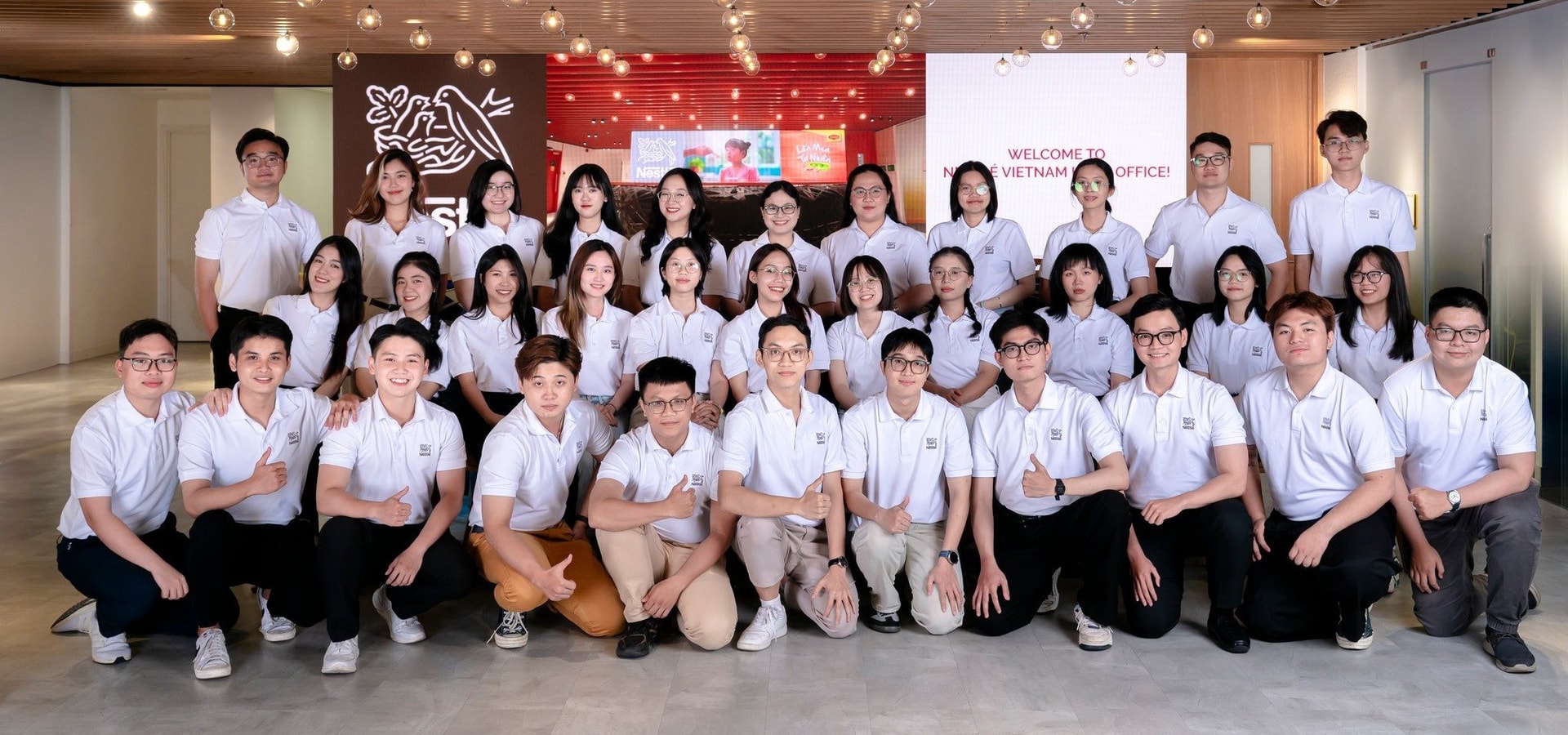 nestle-moi-nam-deu-trao-hang-tram-co-hoi-viec-lam-den-cac-ban-sinh-vien-thong-qua-cac-chuong-trinh-tuyen-chon-quan-tri-vien-tap-su-va-thuc-tap-sinh-nesternship.jpg