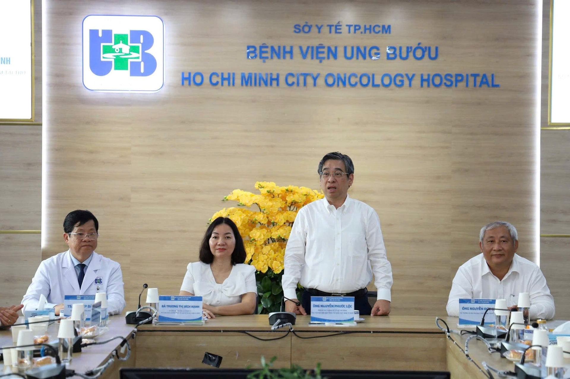 benh-vien-ung-buou.jpg