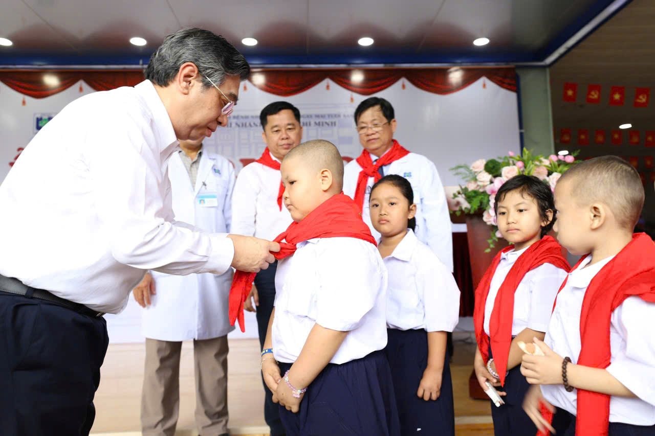 le-khai-giang-1.jpg