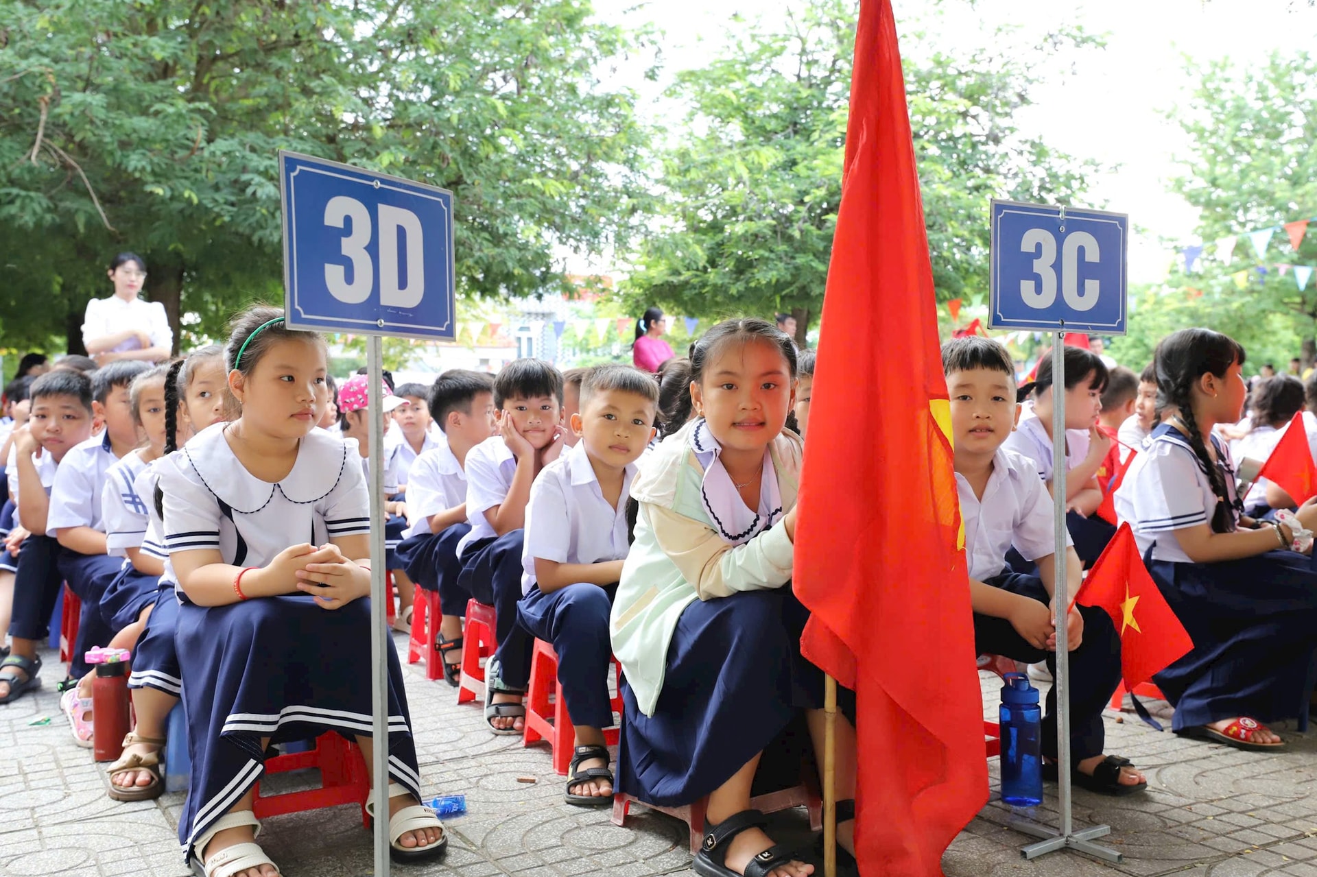 le-khai-giang-2.jpg