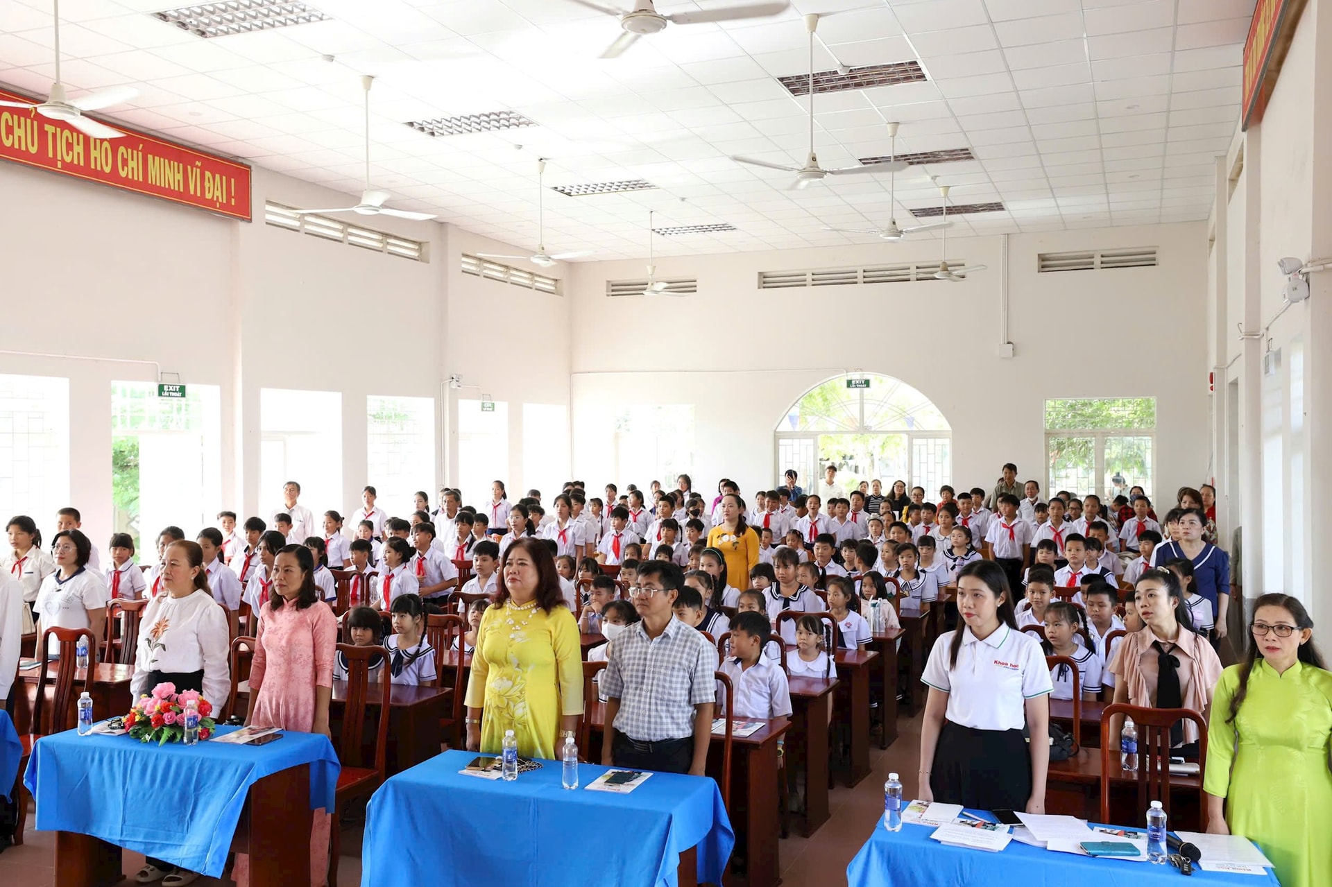 le-khai-giang.jpg