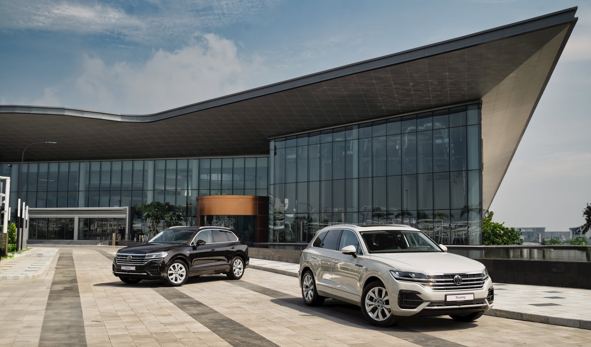 touareg-elegance-luxury-1.jpg