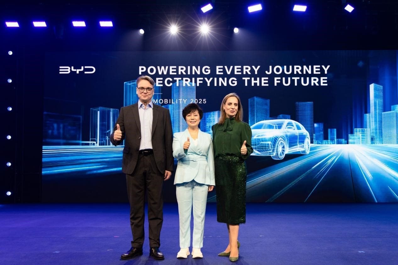 byd-chau-au-1.jpg