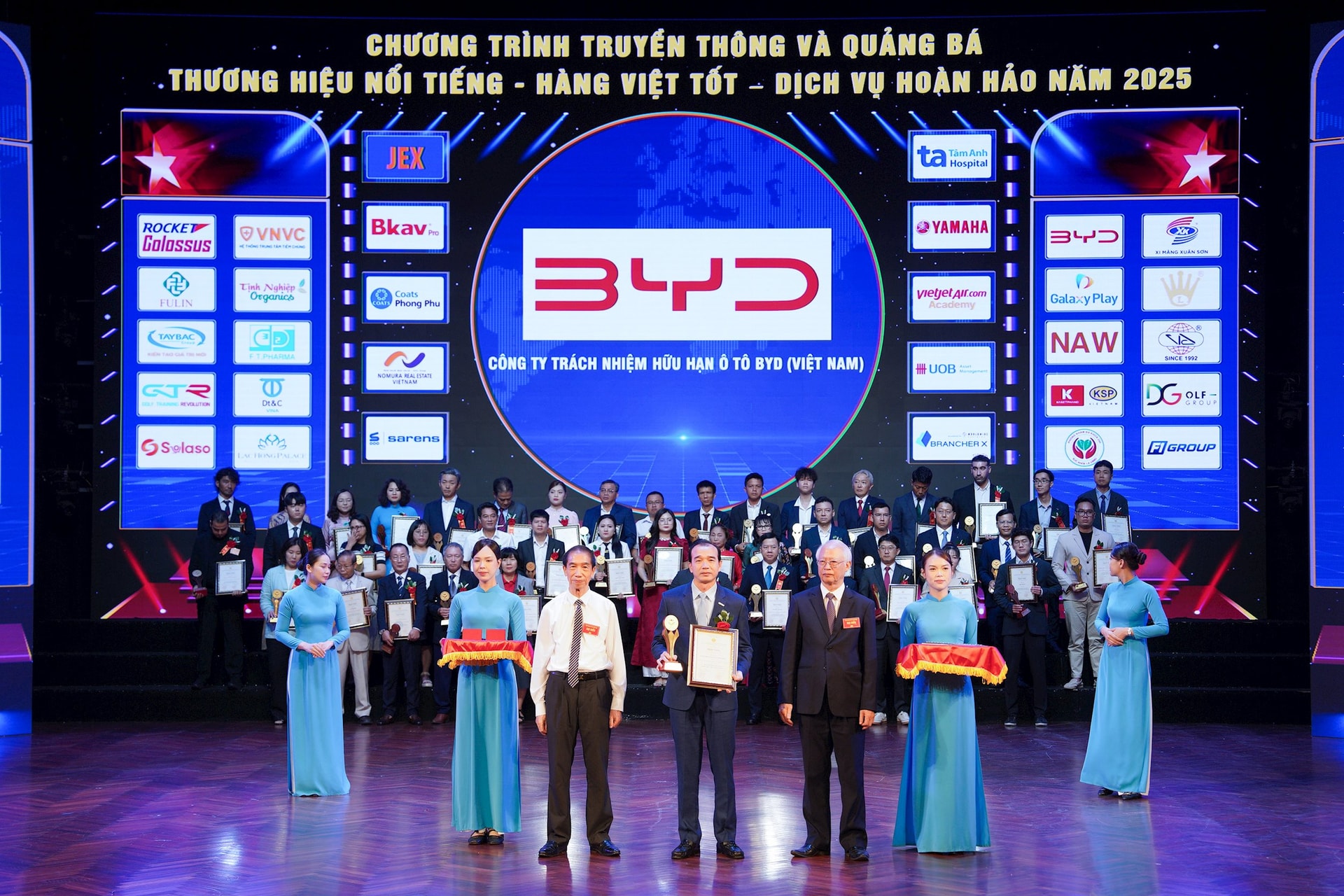 byd_hang-viet-tot-dich-vu-hoan-hao-2025_2.jpg