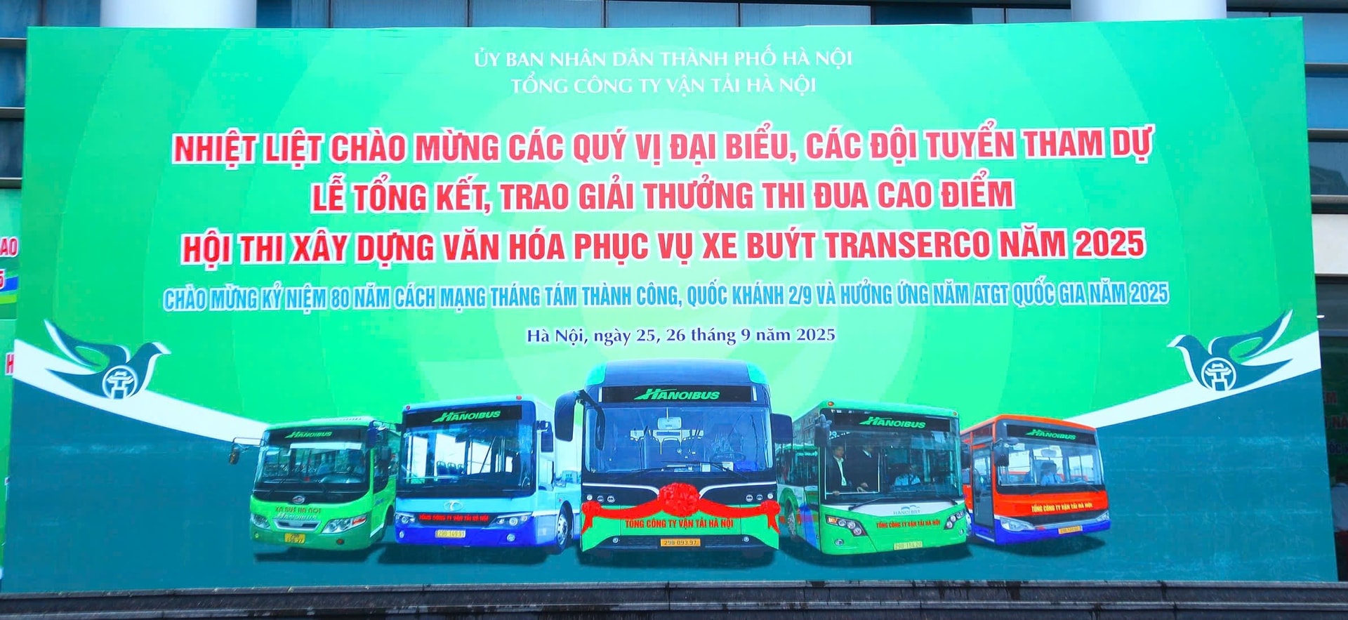 hoi-thi-xay-dung-van-hoa-phuc-vu-xe-buyt-transerco-nam-2025-1.jpg