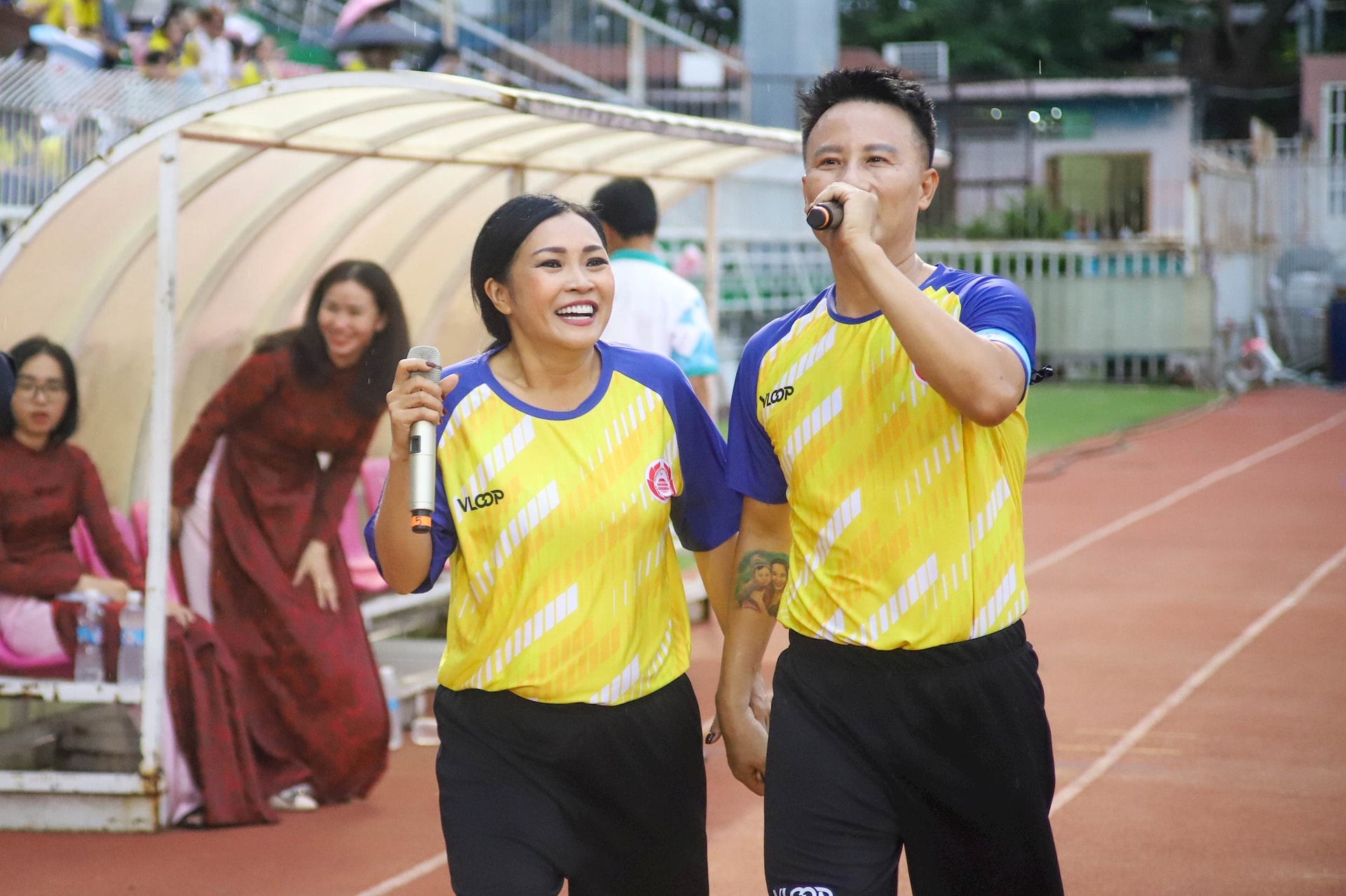 giao-luu-bong-da-6.jpg