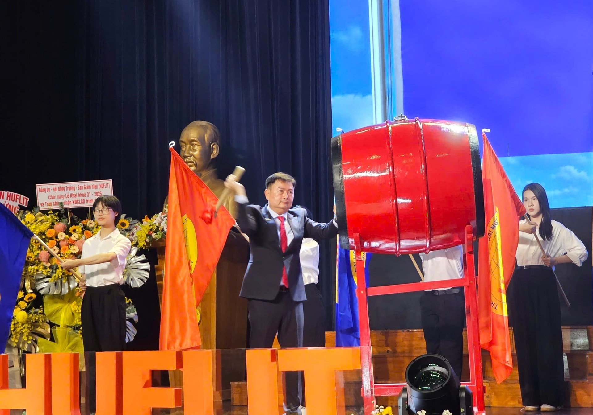 danh-trong-khai-kho1.jpg