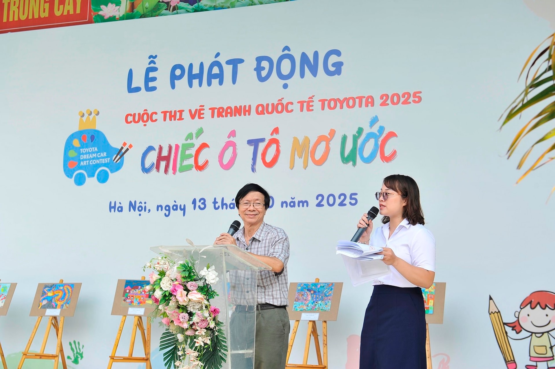 thay-nguyen-huu-hanh-truong-bgk-pho-bien-the-le-cuoc-thi-2025.jpg